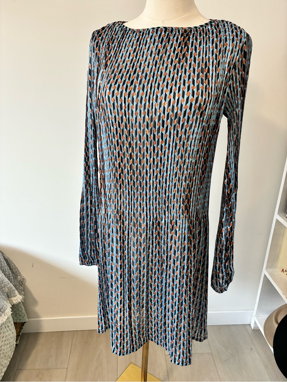 Maje Long-Sleeve Geometric Print Accordion Pleat Dress in Blue and Brown